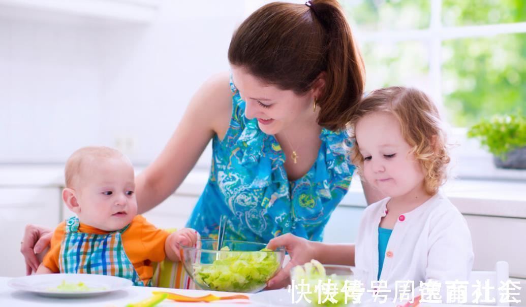 西红杮|带孩子千万不能这么节省,特别是这2个方面,要给孩子更好的成长