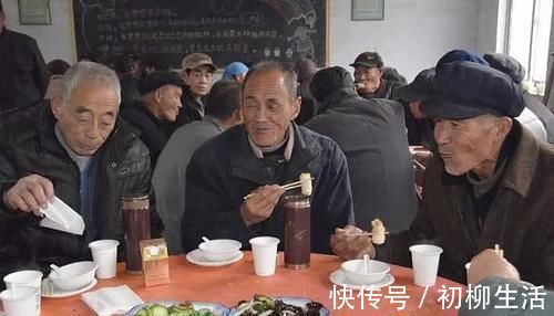 慢性疾病|不论男女,60岁以后,最好少做这4个动作,或许有利于健康长寿