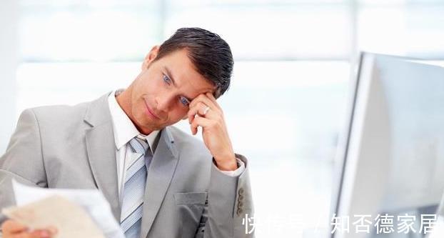 苹果|男人患前列腺炎，尽量改掉两个坏习惯，多吃三样，多喝两杯水！