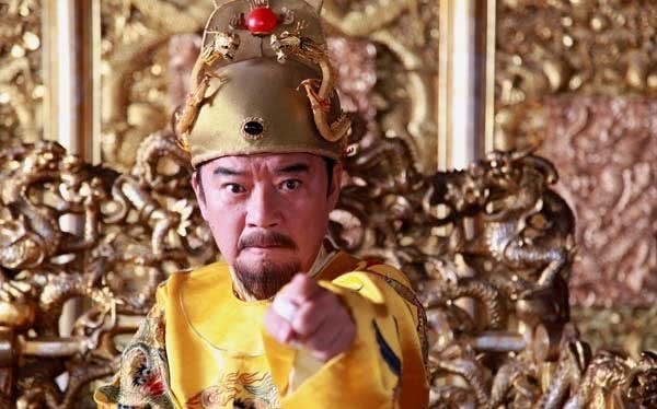 没钱|他没钱回家,将4岁女儿卖掉凑路费,朱元璋:阉了他