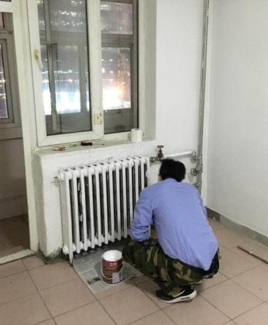 小伙|480块出租房,精神小伙自己花钱打造成豪宅,超漂亮,看着都舒服