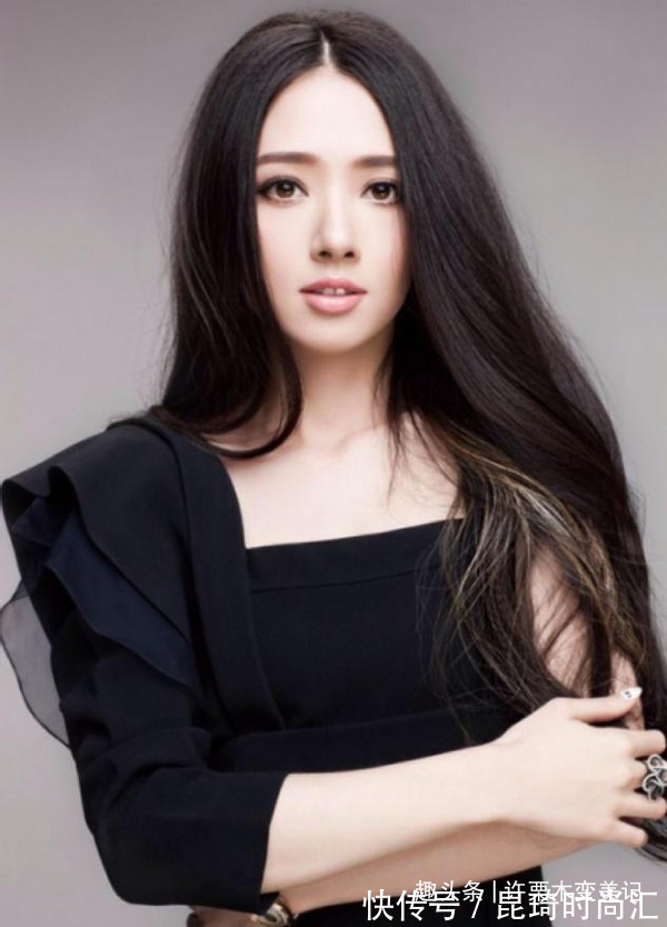 女人 女人过了50岁,尽量避开这3种发型,尤其是第2种,显老又土气