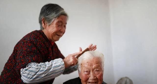 健康|睡觉前,做到“三要,四不要”的人,身体更健康,易长寿