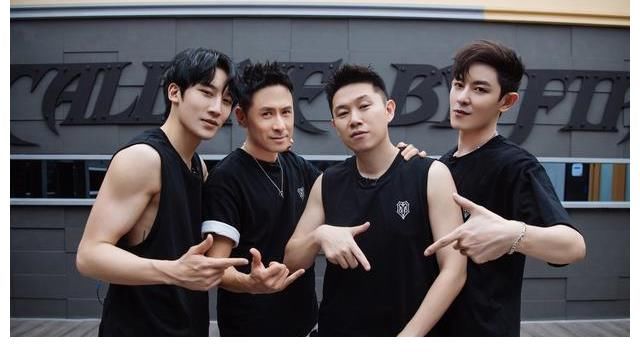 披荆斩棘的哥哥|麦亨利《披荆斩棘的哥哥》第二期热播 部落幕后训练欢乐不断