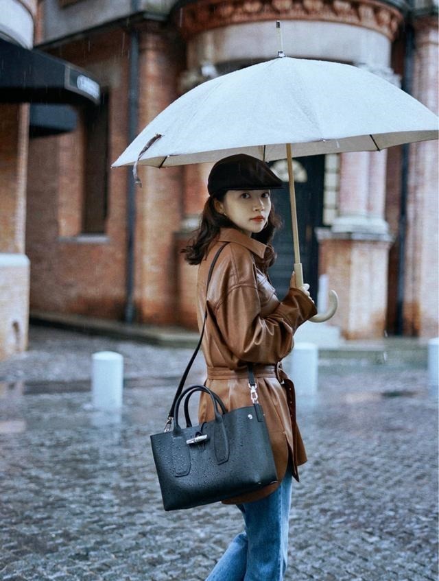 千鸟格 今秋不流行卫衣配牛仔裤了,像三木这样搭,才是真的美有气质