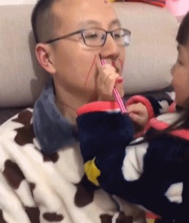 爸爸|爸爸到底可以有多宠女儿这世上有一种人,叫做“女儿奴”