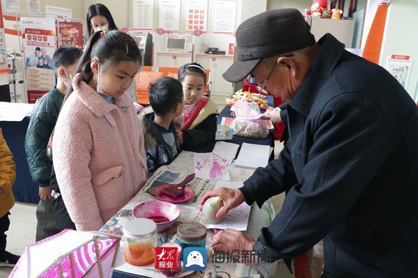 共青团|日照银行港城支行的这节“鱼灯笼”课堂，大有“深意”