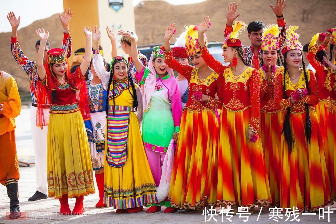 建筑风格|新疆荒漠中的土城堡,史料中没有任何记载,专家称其为“谜城”