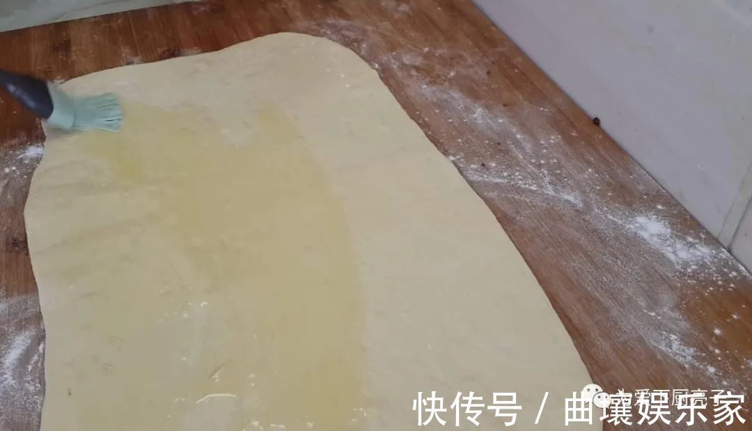 红豆发面饼|红豆饼又吃新吃法,不蒸不烤不油炸,松软又香甜,孩子爱吃不挑食