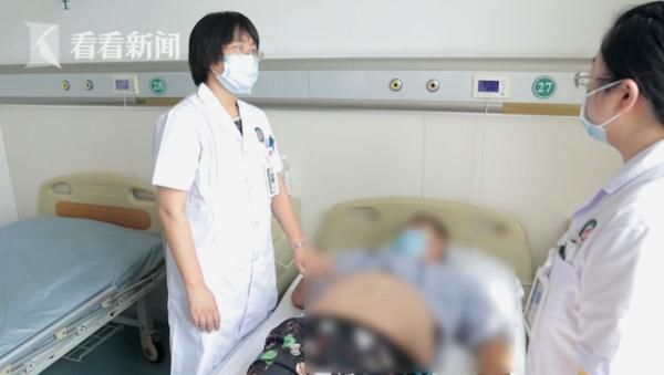 痛风患者|常吃麻辣烫喝甜饮 19岁小伙全身遍布15处“痛风石”