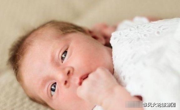 健康|新生儿有4个特征，或许是宝宝聪明又健康，你家孩子有几个？