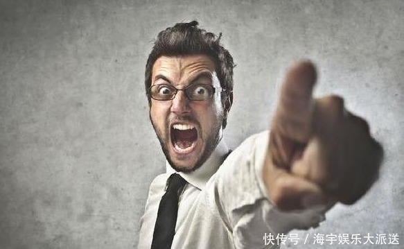 肝损伤|“肝毒”太深,“脸上”有3种表现,排除肝毒,按一穴、吃三蔬