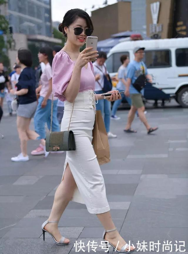 半身裙|街拍:真正懂穿搭的女士, 还要看半身裙“脸色”, 这样穿时髦又优雅!