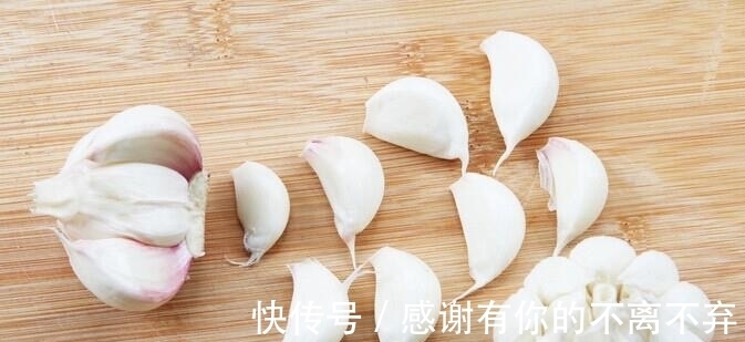 眉毛|用大蒜在眉毛上擦两下，可能发生这几个变化！看完记得收藏