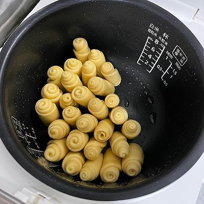 电饭煲手撕面包
