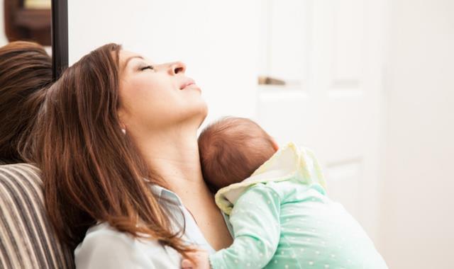 流体性|小孩一岁七个月,想给他断母乳,到底怎么做比较好?