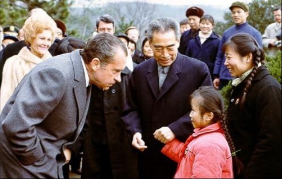 如今|1979年，曾经第一个在长城上喝可乐的男孩，如今怎样了