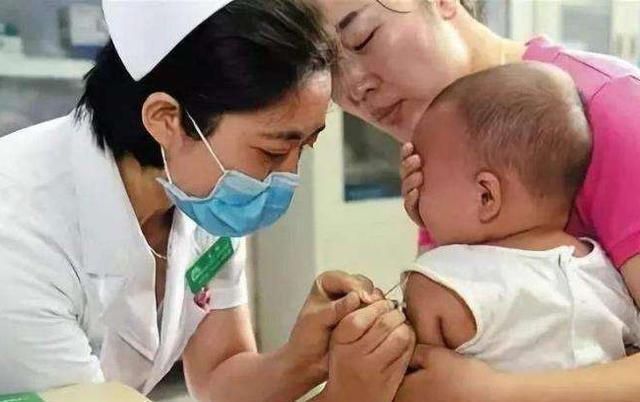 发烧|这6个时刻,孩子再脏也不能洗澡,容易把娃变成“病秧子”