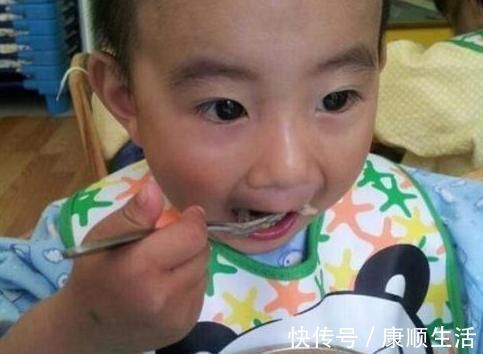 习惯|12岁孩子一年长高20厘米,儿科主任:坚持3个习惯,爱吃饭长个快