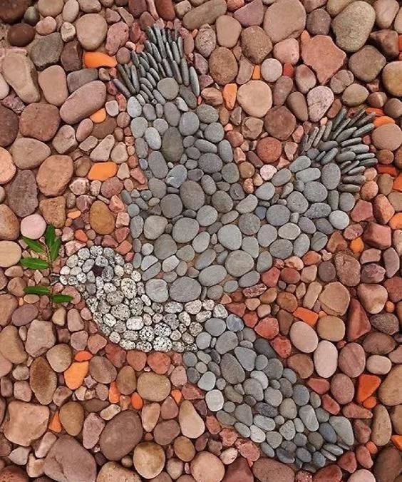 回家|石头画已经过去了,现在流行玩石贴画捡一堆石头回家,玩过瘾