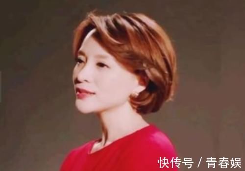 才女|“朗讀者”董卿收入曝光比常人高出很多，走近才女董卿