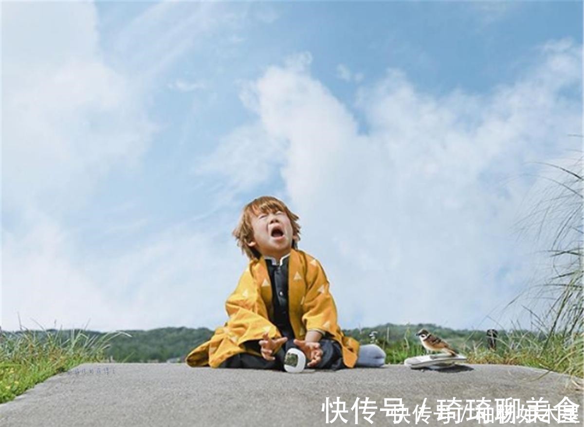 宝贝儿|迷你版的炭治郎好可爱,网友把儿子打扮成了《鬼灭之刃》角色