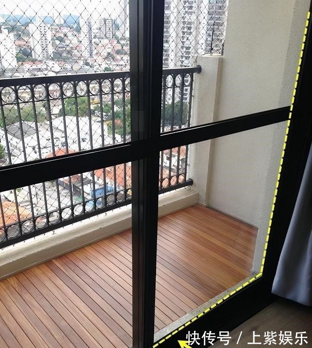 开放式|封阳台，还是要看这4种装法，开放式阳台与封闭式阳台可随意切换