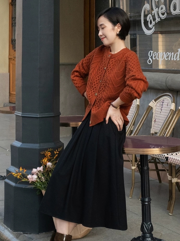 小姐姐|冬天也不要总穿裤子,这些半身裙优雅温柔又百搭,让你穿出气质美