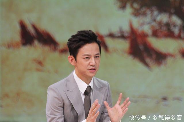 好吃 何炅代言过的这些零食,味道好吃不踩雷,都是刷剧聊天必备小零食