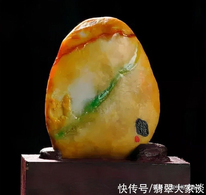 玉雕师@巧色、俏色、分色，看翡翠玉雕师谁更懂“色”