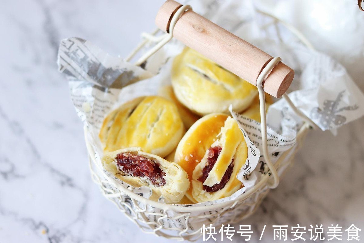 家庭版的老婆饼做法简单,果味十足,香气浓郁