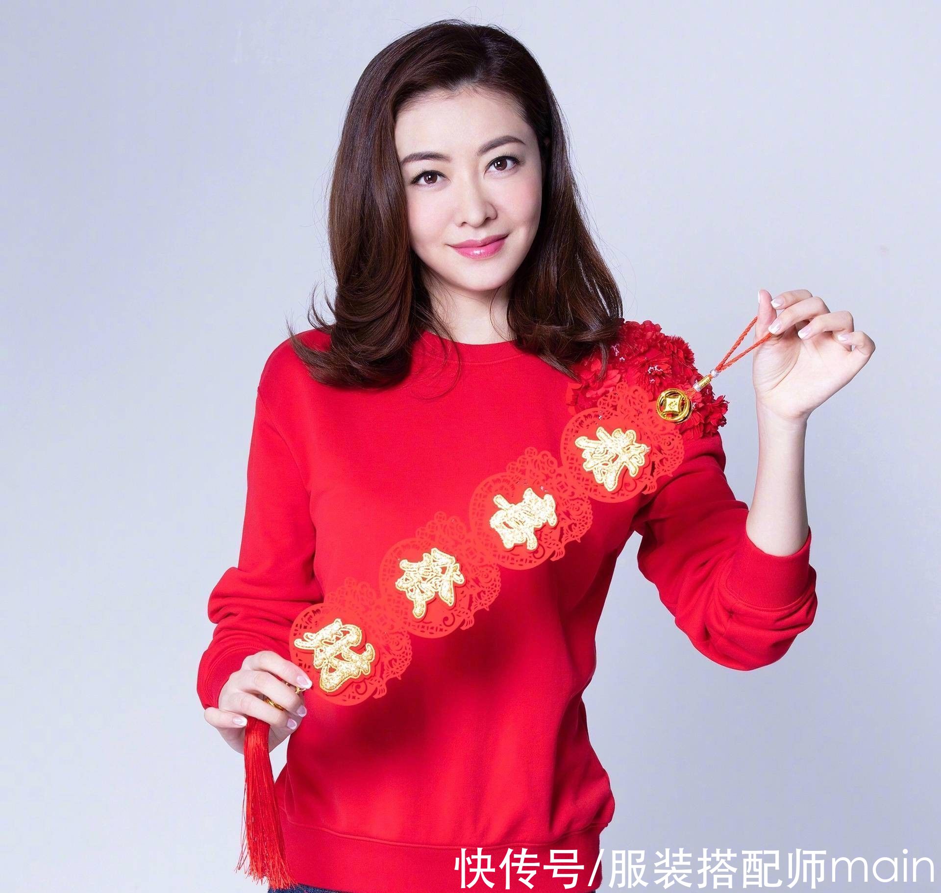  很显|女人别再留披肩发了，很显老！今年流行这6款卷发，减龄显脸小