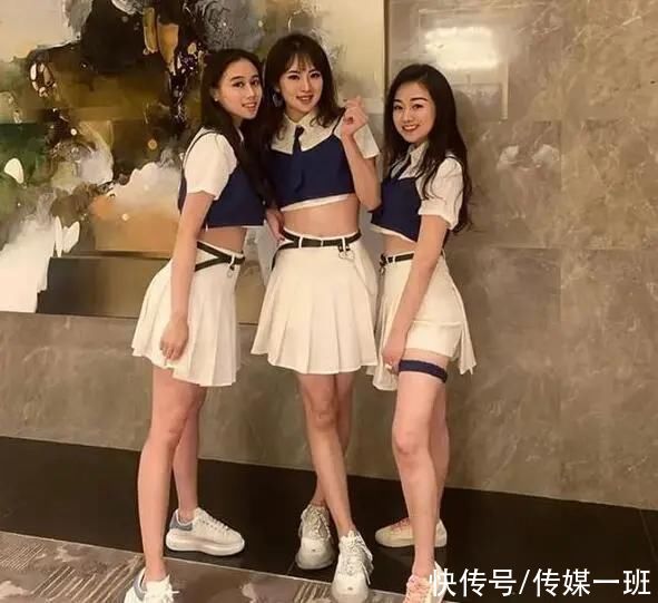 剑桥大学|赌王最小女儿何超欣：拿奖学金进清华，学历成四房“天花板”