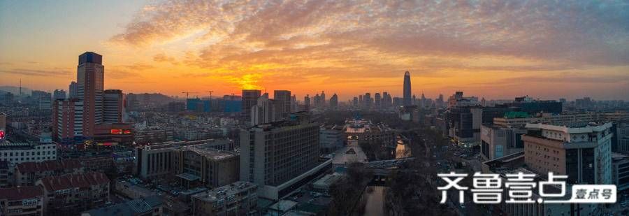 余辉|夕阳下的护城河到底有多美？