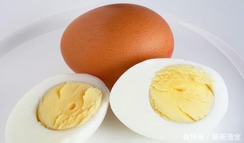  煮鸡蛋，应该用凉水还是热水用错水，难怪蛋壳总破裂还不好剥壳