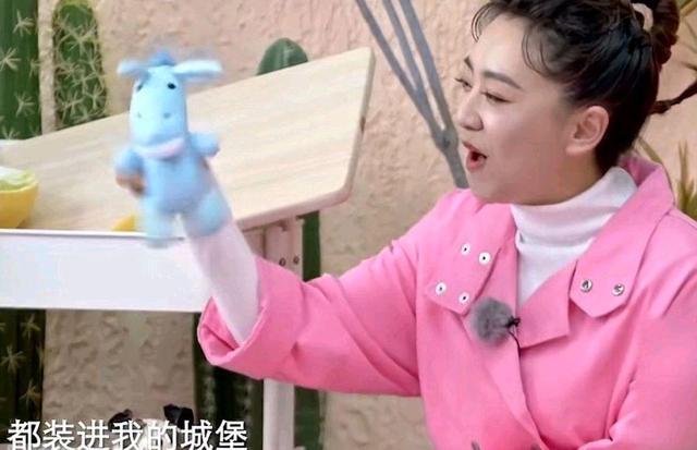 央视重视!月亮姐姐演绎全红婵和小毛炉的故事,红姐的段子挺搞笑