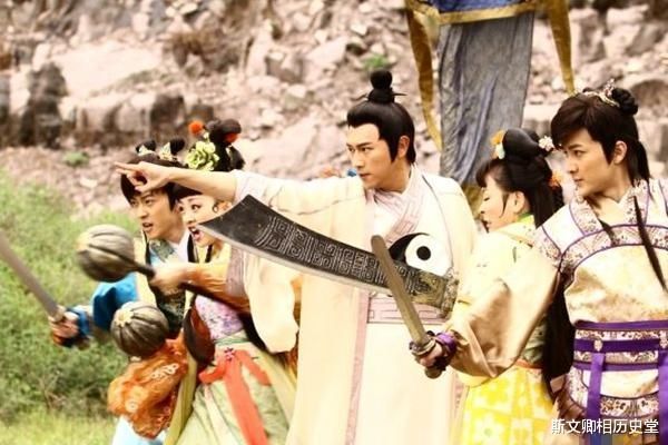 通天$通天有个弟子,封神后玉帝敬他,元始拜他,地位高的无话可说