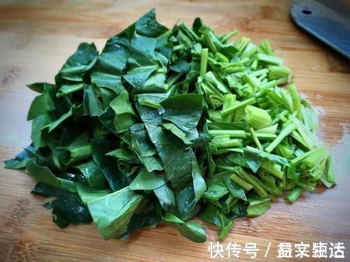 厨路|天冷就好这口，既当菜又当饭，吃一盘全身都暖和，一天都感不到饿