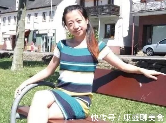 唐楷!她5岁起练唐楷,笔力出神入化,丑书大师不服这才是标准丑书