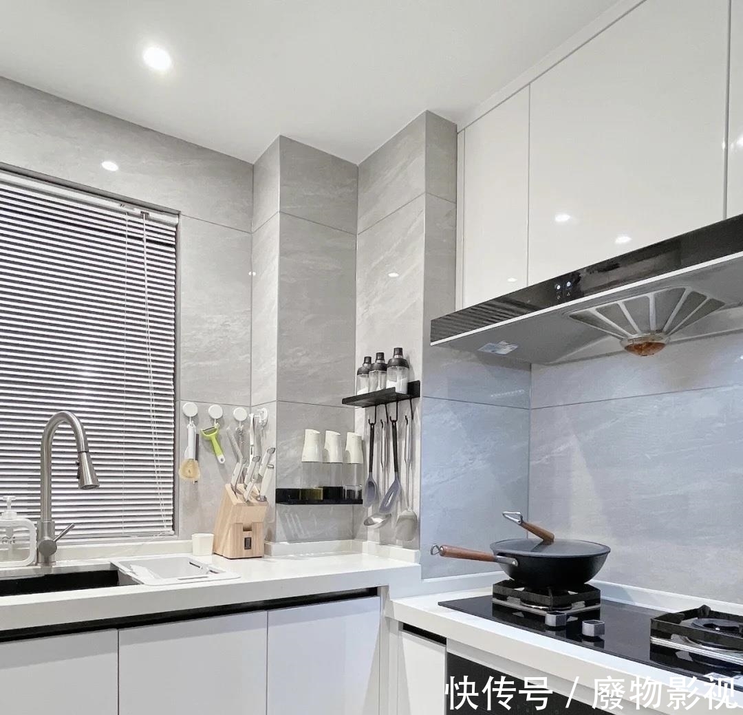 哑光砖|她家120㎡现代简约风格太惊艳了,颜值、功能与个性统统满足