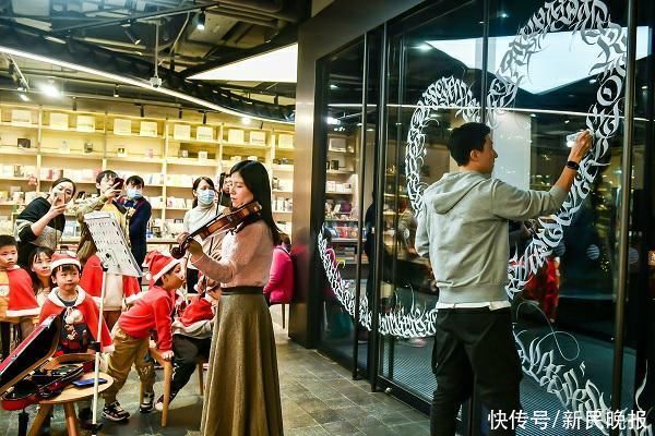  书店|沙龙分享、黑胶音乐会、亲子互动……阅外滩书店开启限时快闪