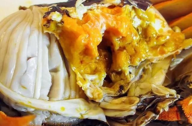 难怪|蒸“大闸蟹”用冷水还是开水上锅,很多人用错了水,难怪蟹膏少