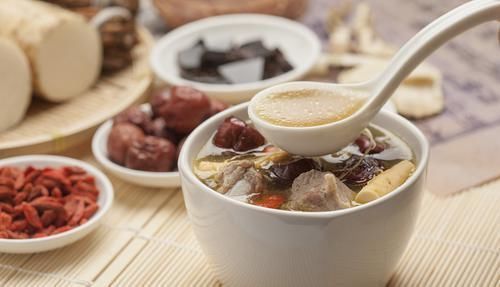 养生|6个坑人的“养生方法”,很多人却遵行不误,希望你尽早避开!