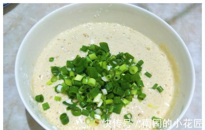 酵母粉|明日入伏,亲自为家人烙早餐饼,表皮酥脆内里柔软,真香