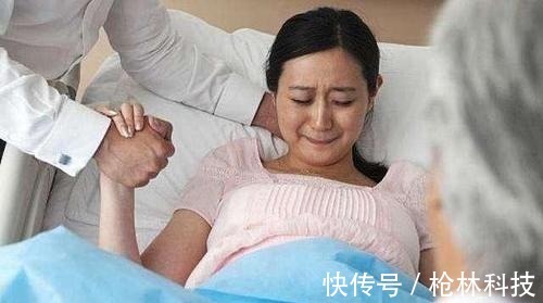 待产|“我不怕痛,我只在乎尊严”,90后宝妈产房尴尬经历,看了揪心