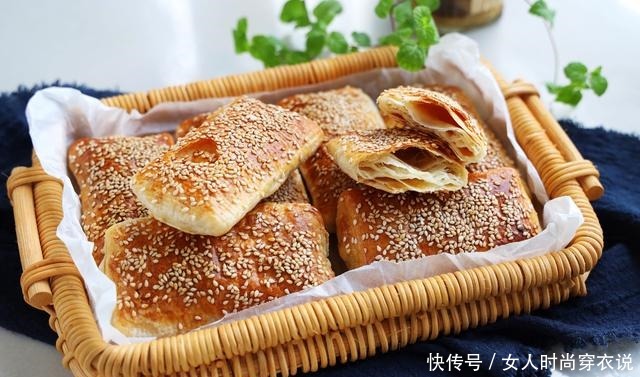 做法|家里有面粉试试这样吃,层次多又酥脆,食材简单,做法一看就会