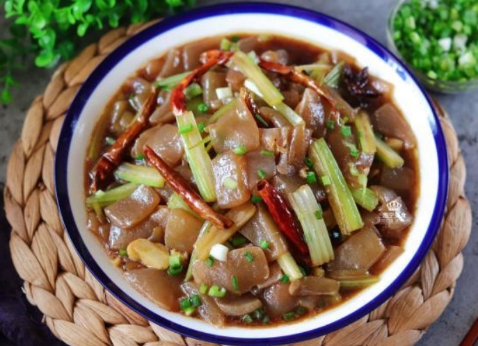 天然“燃脂菜”被找到了,等于天然泻药,燃烧脂肪,胖人越吃越瘦