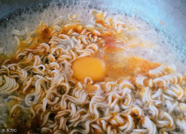 通便|天天便秘、拉不出,医生直言1种水疏通肠道,味道还可以