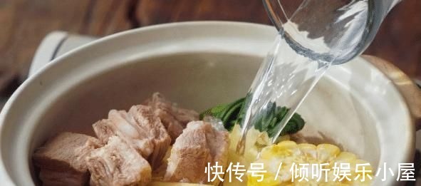 技巧|买排骨炖汤,肉多的和肉少的选哪种?牢记3技巧,买到好排骨