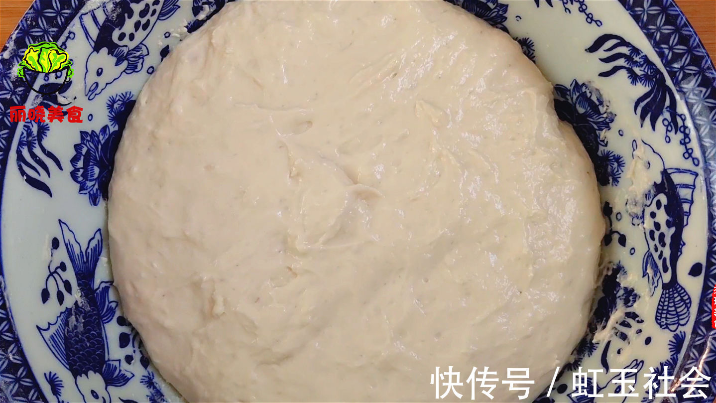 烙饼一定要软，别下手和面，教你凉了也不硬的葱花饼，真的太香了